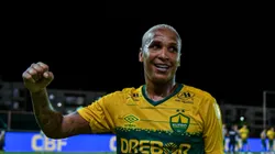Deyverson tem acerto com outra equipe