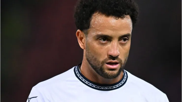 Corinthians vai responder Palmeiras por negócio com Felipe Anderson