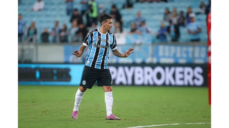 Desempenho de Dodi durante partida contra o Athletico-PR agradou.