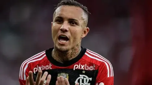 Foto: Thiago Ribeiro/AGIF - Cebolinha pode desfalcar Flamengo contra o Palmeiras