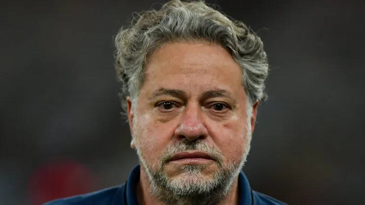 RJ - RIO DE JANEIRO - 17/04/2024 - BRASILEIRO A 2024, FLAMENGO X SAO PAULO - Julio Casares presidente do Sao Paulo antes da partida contra o Flamengo no estadio Maracana pelo campeonato Brasileiro A 2024. Foto: Thiago Ribeiro/AGIF