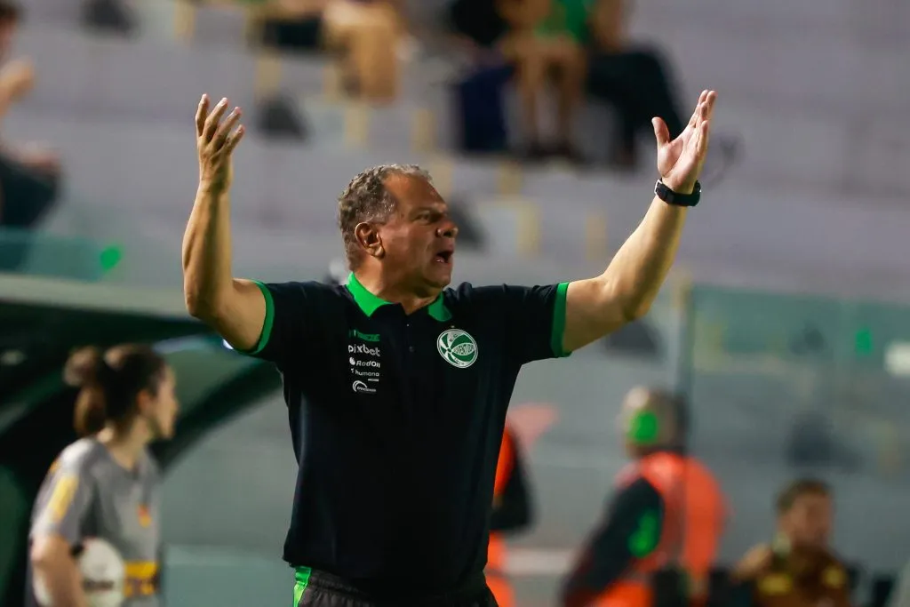 Foto: Luiz Erbes/AGIF