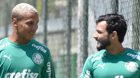 Deyverson e Henrique Dourado