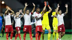 Jogadores do Internacional celebram vitória - Foto: Alexandre Schneider/Getty Images