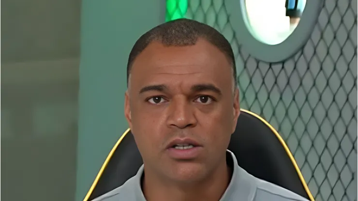 Denílson não poupou críticas a jogador do São Paulo por desempenho pífio no Choque-Rei - Foto: Reprodução/Band