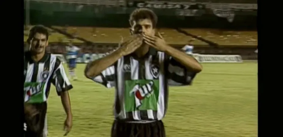 Túlio Maravilha, artilheiro do Brasileirão 1994 e 1995 – Foto: Reprodução