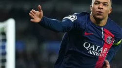 Mbappé comemorando gol na Champions League contra o Real Sociedad v Paris Saint-Germain (foto: Alex Caparros/Getty Images)