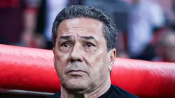 Vanderlei Luxemburgo durante partida contra o Internacional, no Brasileirão 2023. Treinador não é cogitado nos bastidores do Morumbis.