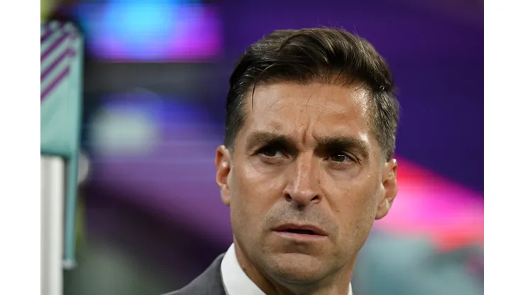 Diego Alonso comandou o Uruguai na Copa do Mundo 2022, no Catar, e está na mira do São Paulo