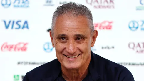 Tite vem analisando o elenco e apontando as prioridades do mercado diante do desempenho abaixo em campo