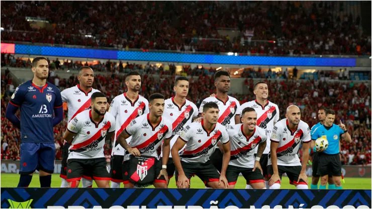 Equipe do Atlético GO - Foto: Buda Mendes/Getty Images