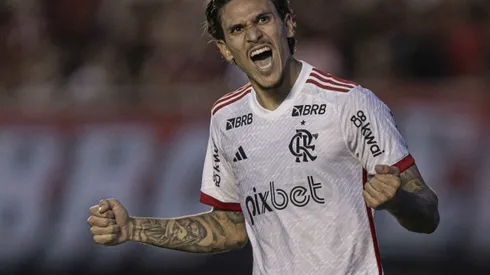Pedro jogador do Flamengo comemora seu gol durante partida contra o Atletico-GO no estadio Serra Dourada pelo campeonato Brasileiro A 2024.
