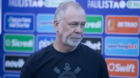 Mano Menezes no comando do Corinthians em 2024 no Campeonato Paulista. Foto: Fabio Moreira Pinto/AGIF