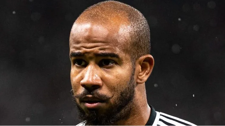 Patrick e +1 medalhão estão perto de reforçar o Santos