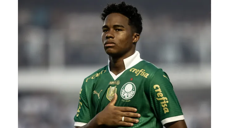 Endrick ficou no banco na Libertadores
