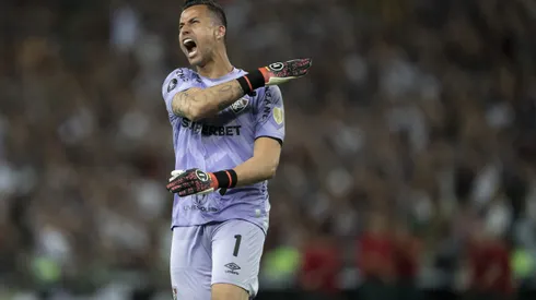 Fabio goleiro do Fluminense durante partida contra o Colo-Colo no estadio Maracana pelo campeonato Copa Libertadores 2024. Foto: Jorge Rodrigues/AGIF