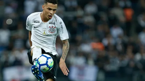 Corinthians deve Nacional por Thiaguinho
