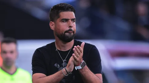 SP - SAO PAULO - 02/03/2024 - PAULISTA 2024, CORINTHIANS X SANTO ANDRE - Antonio Oliveira tecnico do Corinthians durante partida contra o Santo Andre no estadio Arena Corinthians pelo campeonato Paulista 2024. Foto: Ettore Chiereguini/AGIF