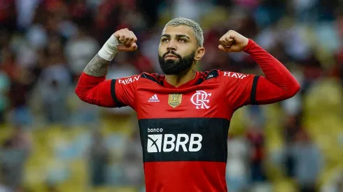 Foto: Marcelo Cortes/Flamengo/Divulgação - Gabigol é visto treinando com profissional