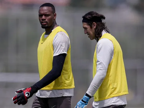 Cássio elogia Carlos Miguel no Corinthians