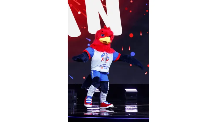Capitan, nova mascote da Copa Améric 2024 (Foto de Eva Marie Uzcategui/Getty Images)