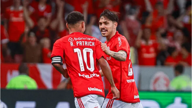 Alan Patrick e Mauricio são duas das mais fortes armas do Internacional. Foto: Maxi Franzoi/AGIF