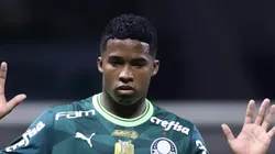 SP - SAO PAULO - 25/10/2023 - BRASILEIRO A 2023, PALMEIRAS X SAO PAULO - Endrick jogador do Palmeiras durante partida contra o Sao Paulo no estadio Arena Allianz Parque pelo campeonato Brasileiro A 2023.