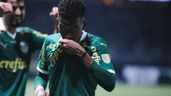Estevão, jogador do Palmeiras ao marcar seu primeiro gol pelo Clube na Libertadores.