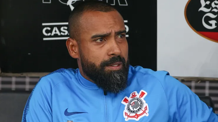 Técnico do Corinthians ouviu "recadinho' de Coelho.