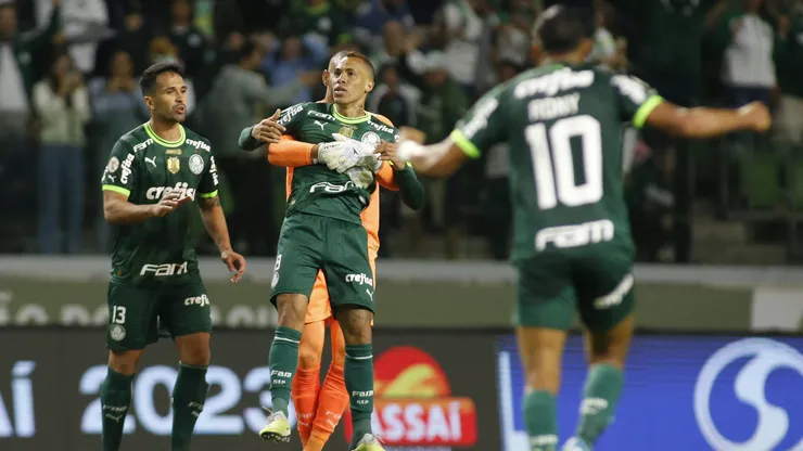 Jogador será a 1ª contratação para a disputa da Série B. Photo by Miguel Schincariol/Getty Images