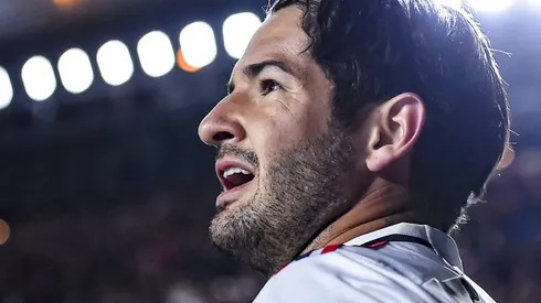 Alexandre Pato está sendo avaliado para reforçar o Santos