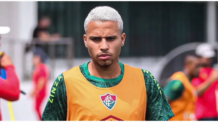 Alexsander atuou em apenas quatro dos 17 jogos do Tricolor na Temporada