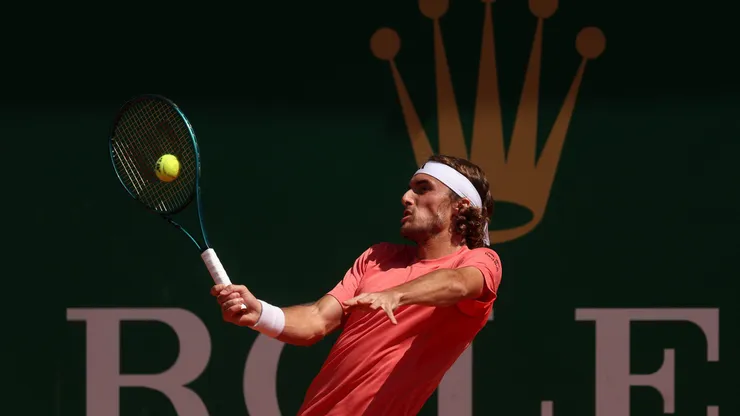 Stefanos Tsitsipas: nas quartas de final de Monte Carlo (Foto: Julian Finney/Getty Images)