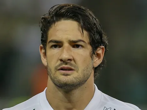 Marcelo Teixeira anuncia se Pato será contratado pelo Santos