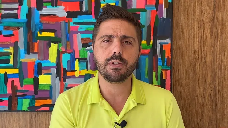 Foto: Reprodução/Youtube - Nicola comenta interesse do Palmeiras em meia do Internacional