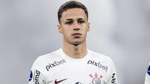 Matheus Araújo pode sair do Corinthians rumo a MLS ou Cruzeiro