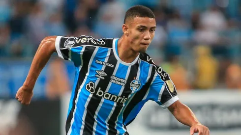 Gustavo Nunes desperta concorrência no mercado da bola europeu