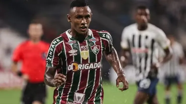 Foto: LUCAS MERÇON/FLUMINENSE FC - Marquinhos é destaque do Fluminense