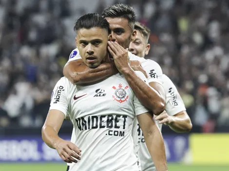 Romero alcança marca histórica e Corinthians goleia o Nacional