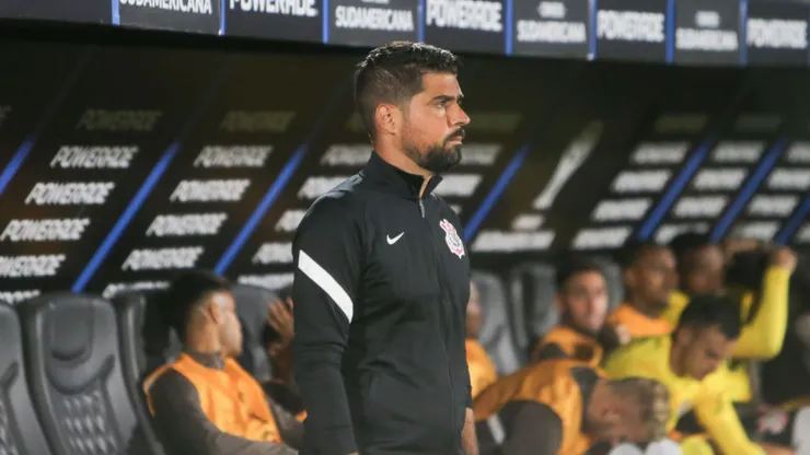 Corinthians precisa de vitória para se manter vivo na disputa. Ernesto Ryan/Getty Images.