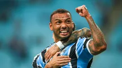 JP Galvão é um dos 8 jogadores que podem sair do Grêmio até junho - Foto: LUCAS UEBEL/GFPA