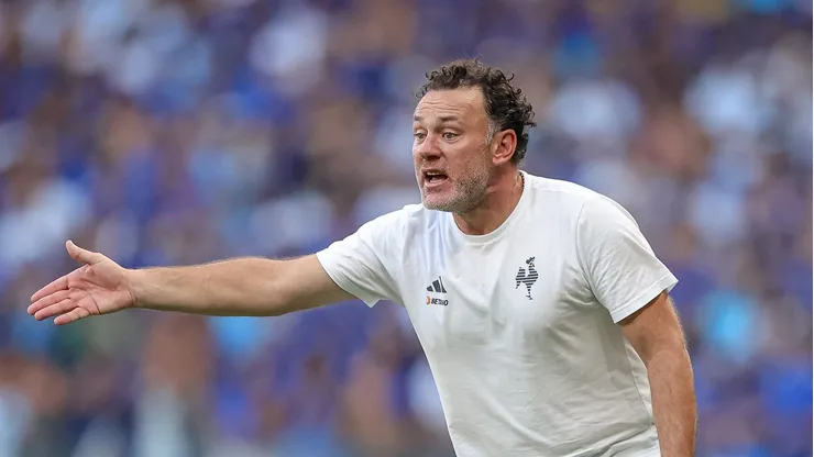 Após o desempenho na final do Mineiro, o técnico pediu a renovação do jogador