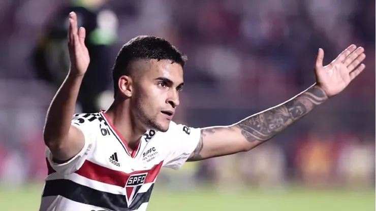Foto: Ettore Chiereguini/AGIF - Rodrigo Nestor volta a ser relacionado no São Paulo