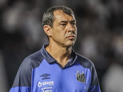 Fábio Carille perde paciência com o VAR após a final do Paulistão