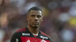 De La Cruz durante partida contra o Madureira pelo Carioca 2024. Meia tem presença confirmada para jogo de hoje.