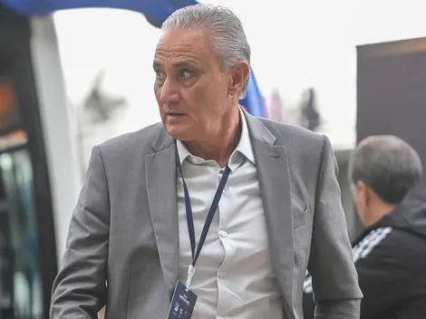Tite define saída de defensor do Flamengo e é criticado pela torcida