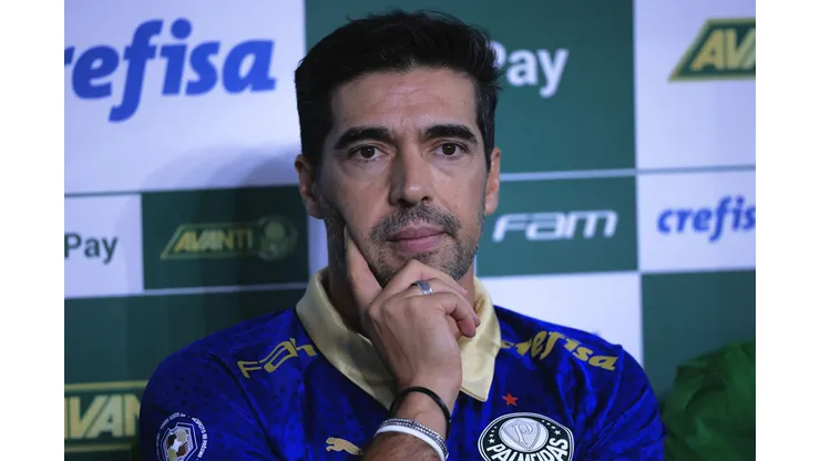 Abel Ferreira mostra preocupação com torcida do Verdão
