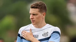 Julio Furch, jogador do Santos.