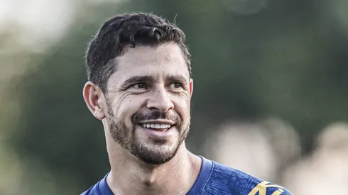 Giuliano está jogando muita bola