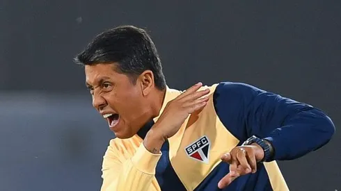 Carpini está sofrendo muita pressão no SPFC